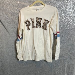 Woman’s long sleeve shirt